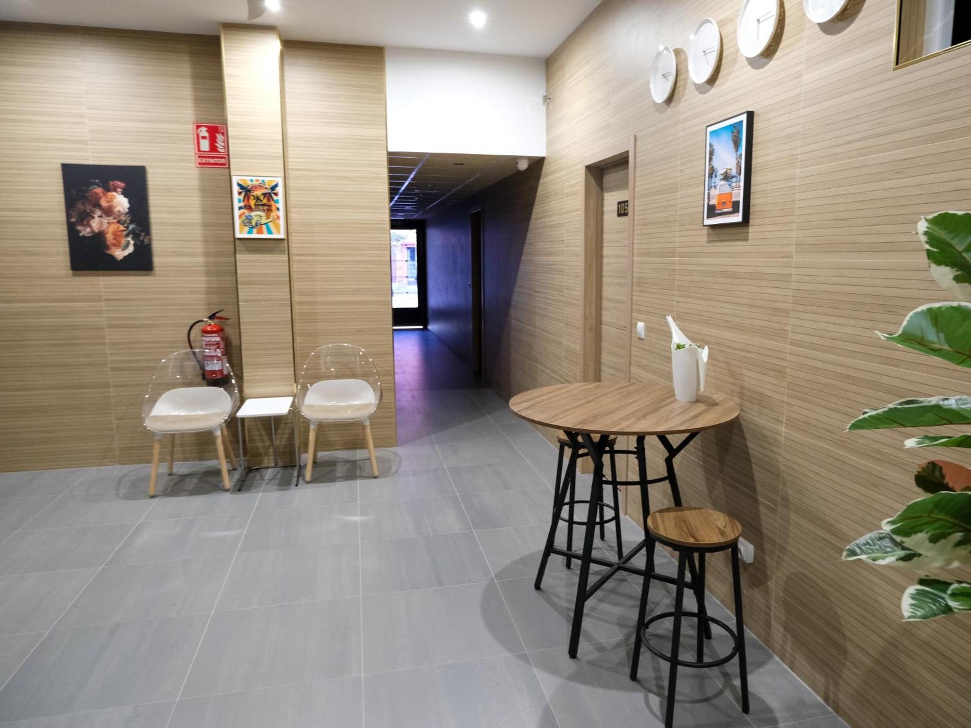 Alianza Suites Мадрид Экстерьер фото